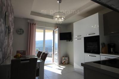 Apartment house with an enchanting view of the sea 32