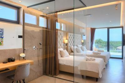 GLAMOROUS DESIGNER VILLA 20