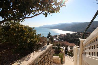 Apartment house with an enchanting view of the sea 5
