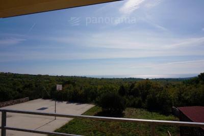KOMPLEKS 2 APARTMANSKE KUĆE S DODATNIM SADRŽAJEM 9