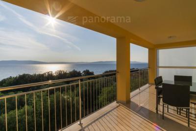 Apartment house with a beautiful view of the sea 34