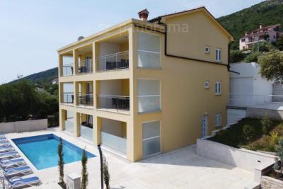 Apartment house with a beautiful view of the sea 2