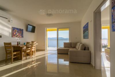 Apartment house with a beautiful view of the sea 30