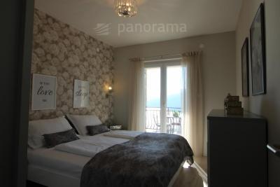 Apartment house with an enchanting view of the sea 37