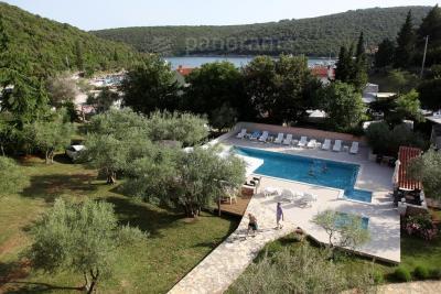 Obiteljski hotel na predivnoj lokaciji 17