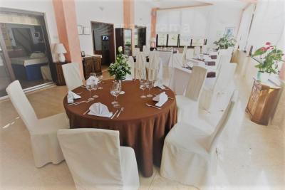 Obiteljski hotel na predivnoj lokaciji 14