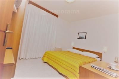 Obiteljski hotel na predivnoj lokaciji 8
