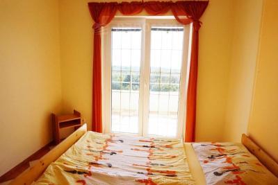 KOMPLEKS 2 APARTMANSKE KUĆE S DODATNIM SADRŽAJEM 6
