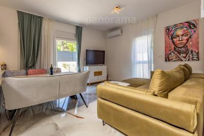 NEUES HAUS MIT SCHWIMMBAD IN PULA 3