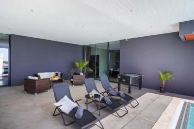 GLAMOROUS DESIGNER VILLA 30